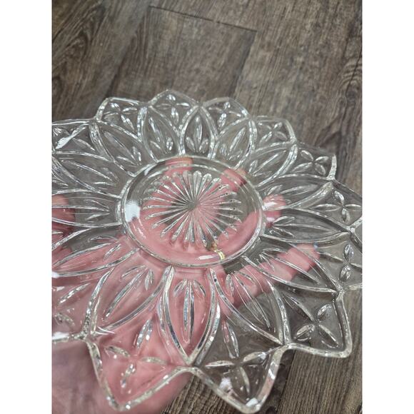 Vintage Federal Glass Clear Petal Sunflower Plate Antique Cottage Core - Picture 2 of 4